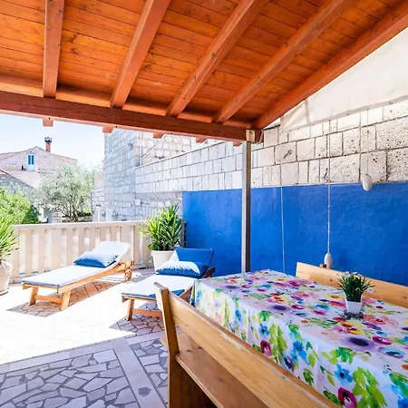 Apartment For 3 People