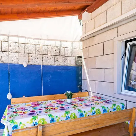 For 3 People Apartment *