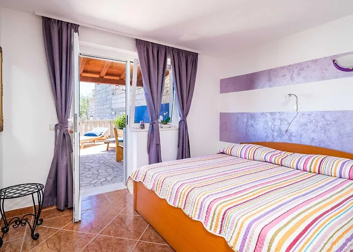 For 3 People 아파트 룸바르다